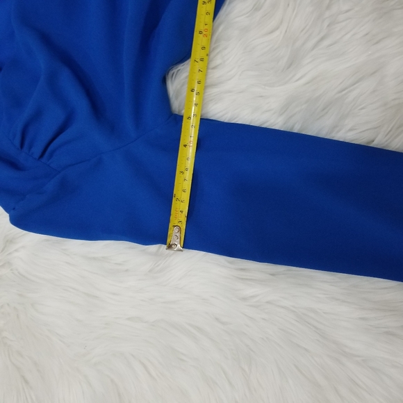 LONG Blue SLEEVES BLOUSE.. - Picture 14 of 16